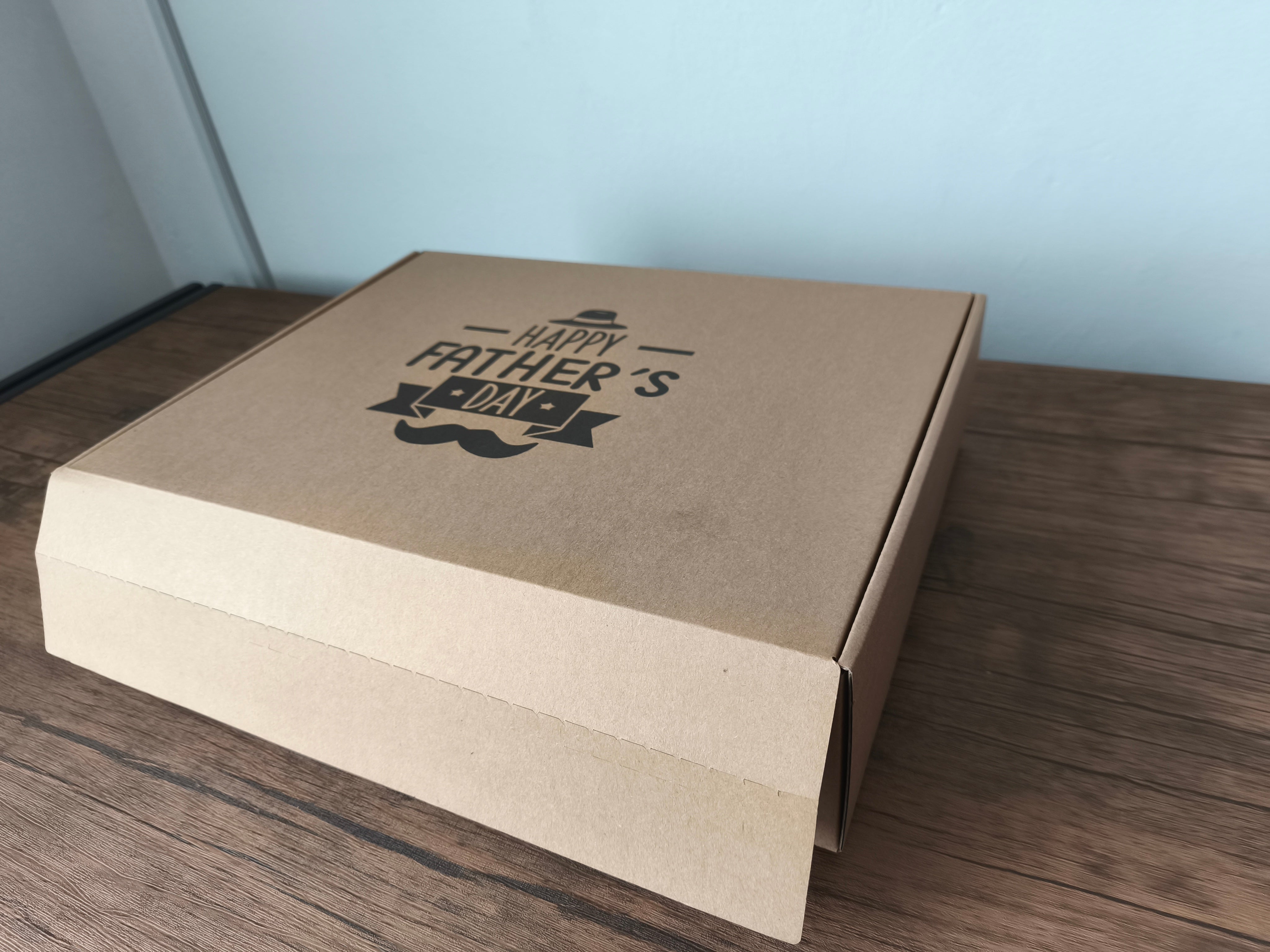 Caja E-commerce (Medium)